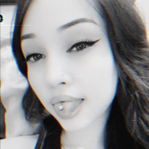 Meet your Posher, Krystal